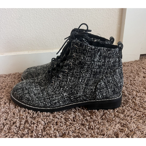 NYDJ Eileen Lace Up Boots Women's 11M Black Tweed Combat Ankle Booties Side Zip - Picture 3 of 10